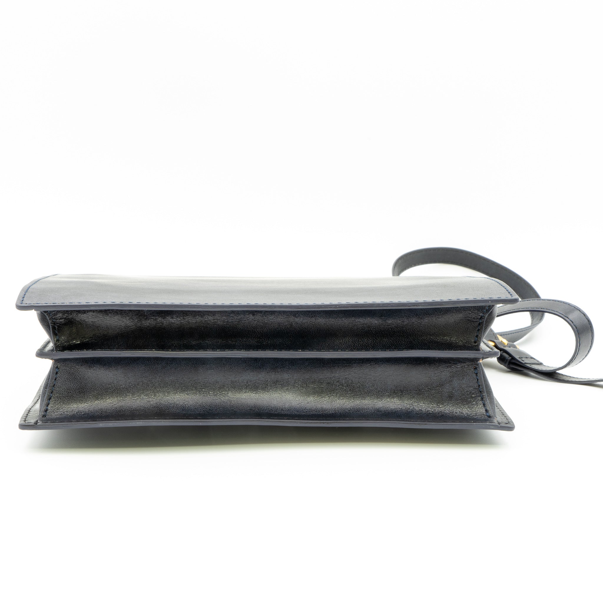 牛革ヌメ　口金ショルダーバッグ【AUD002】