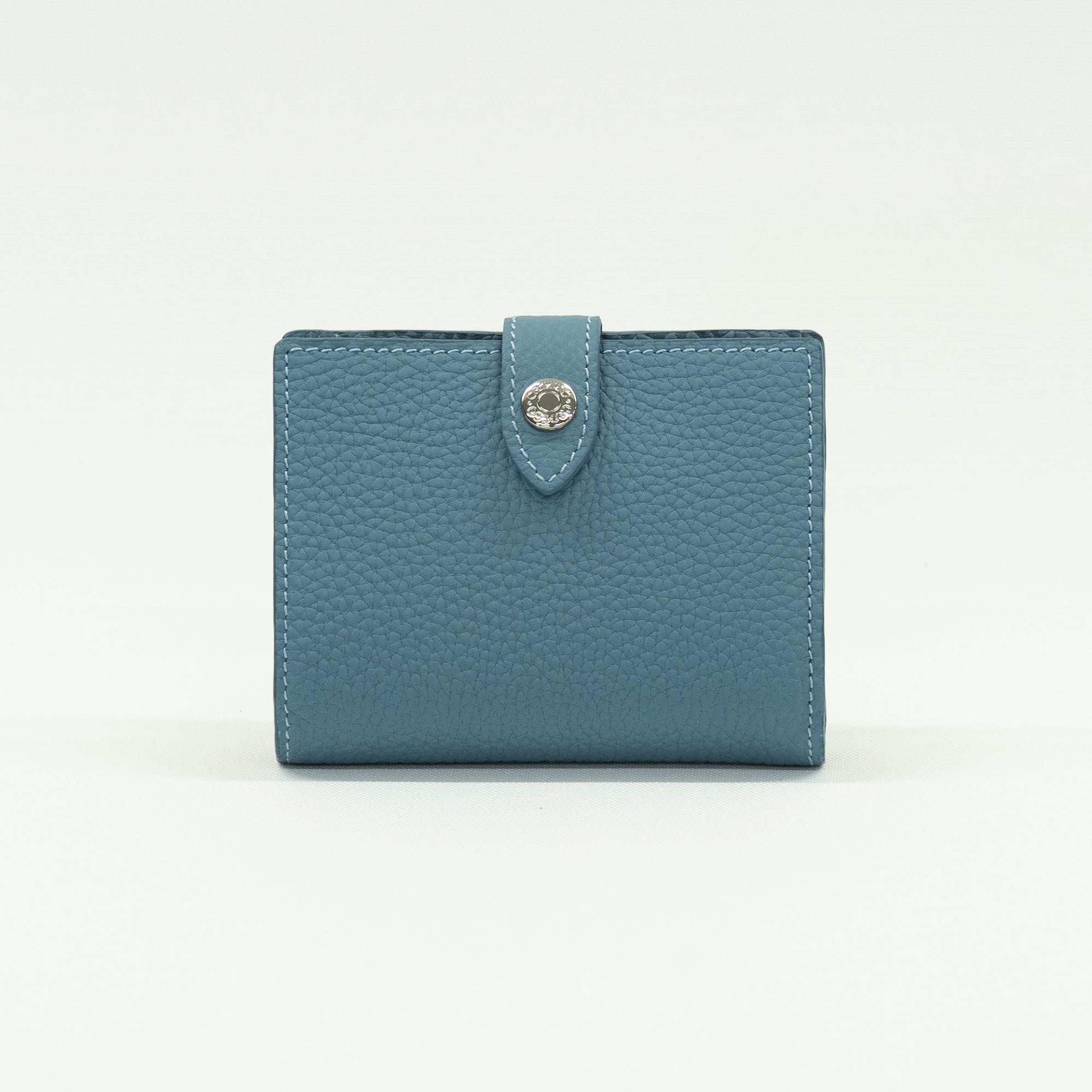 二つ折り札入れ