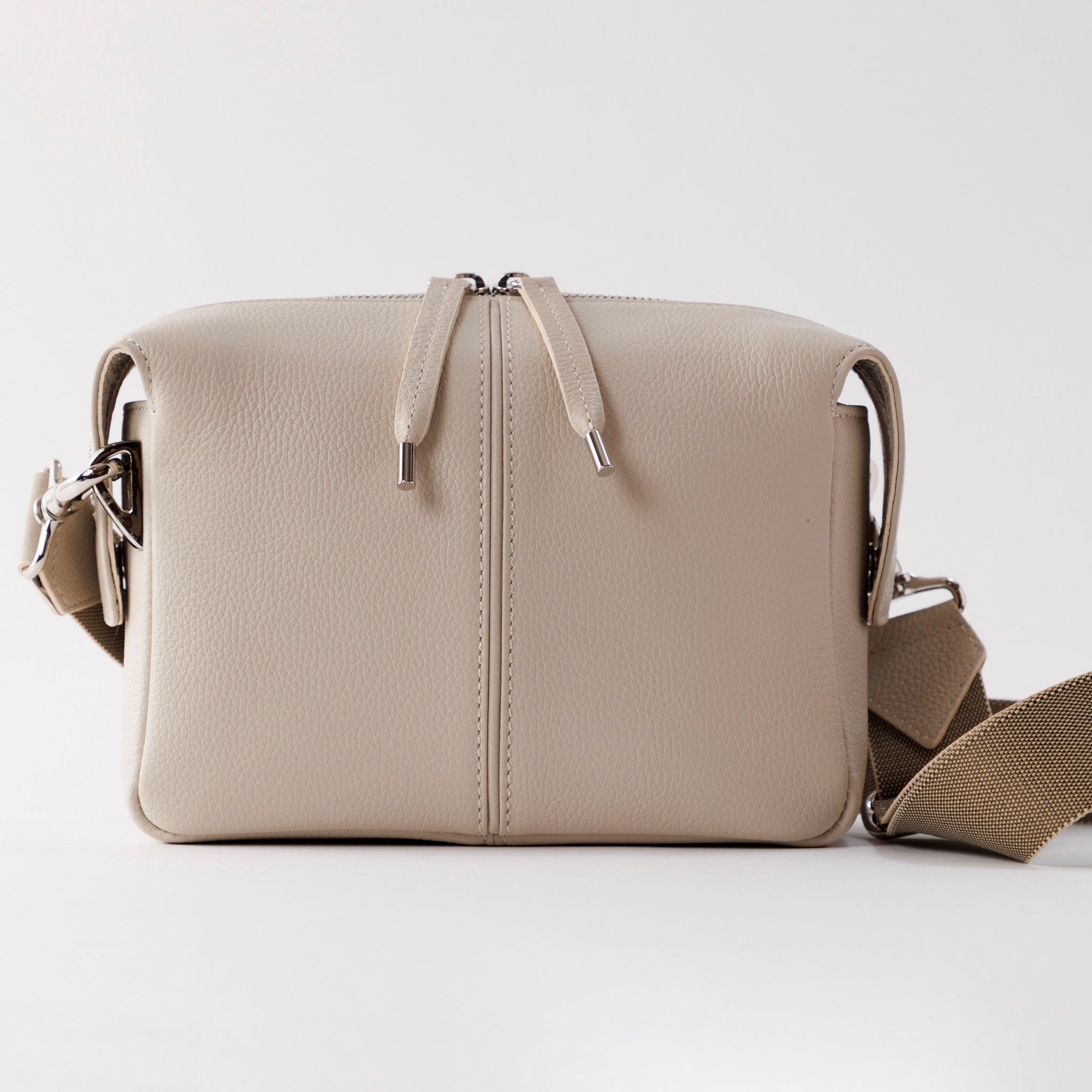 牛革シュリンク　コロンとかわいい　ポシェット【SOP003】