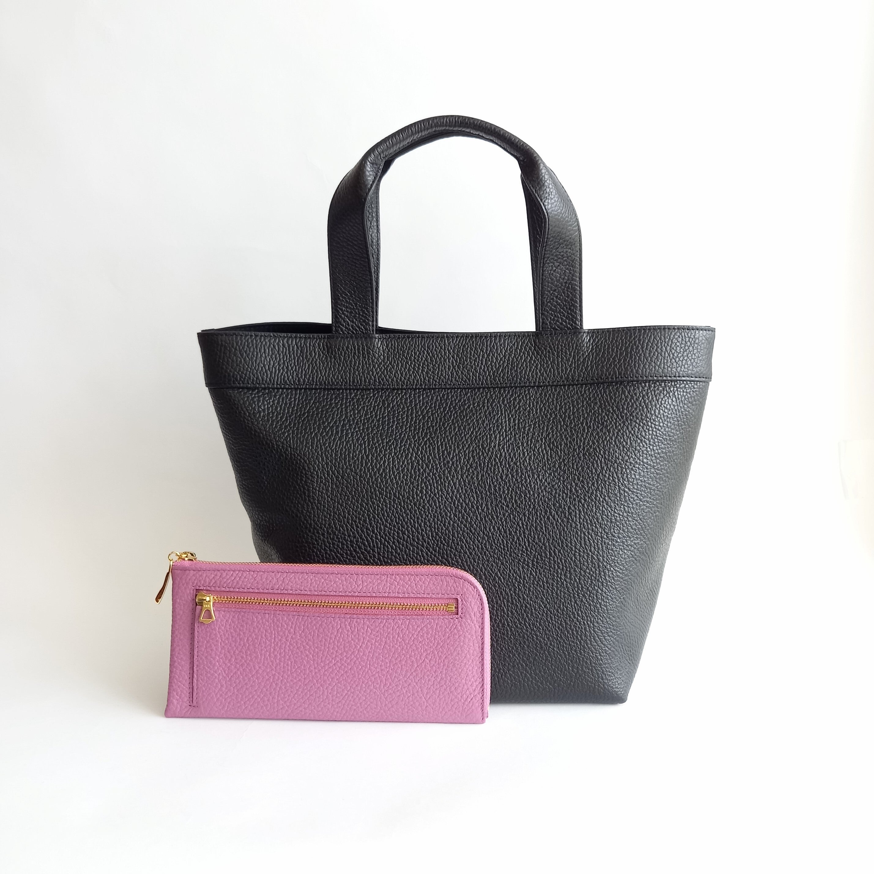 やわらかくて上質な高級本革トート