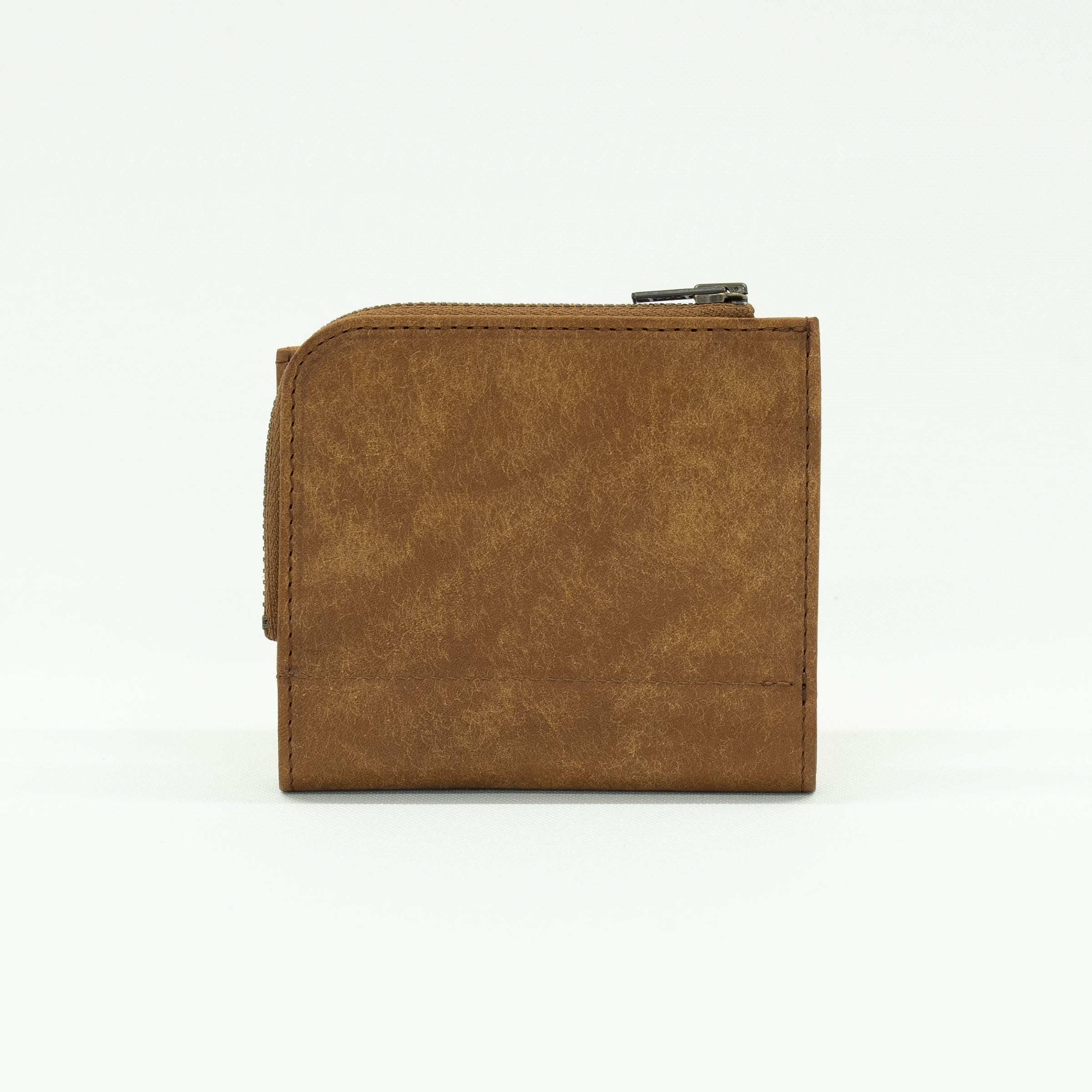 お札を折らないで入れる二つ折り財布