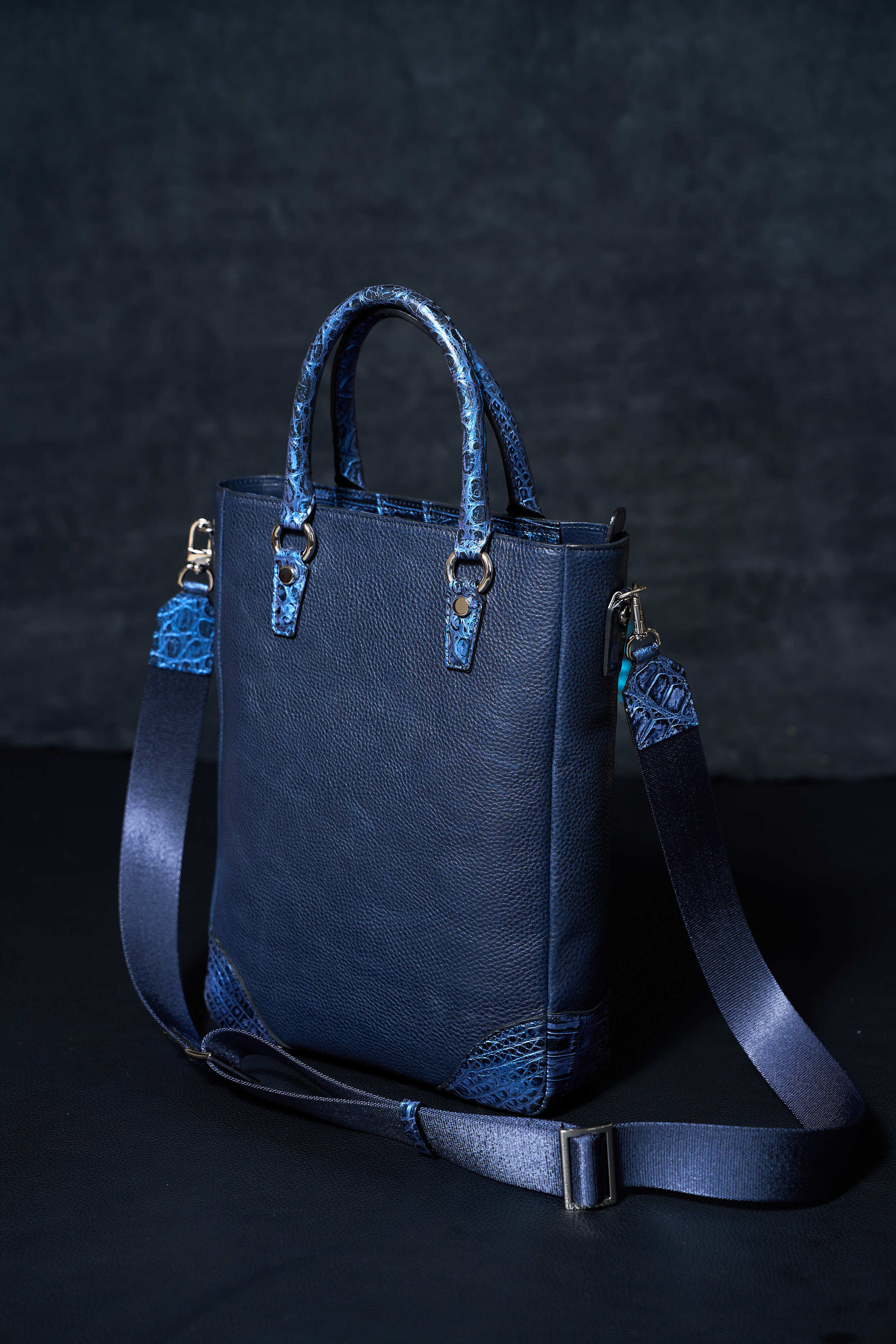 2way縦長トートバッグ（クロコダイル革とイタリアヌメ革のコンビ）