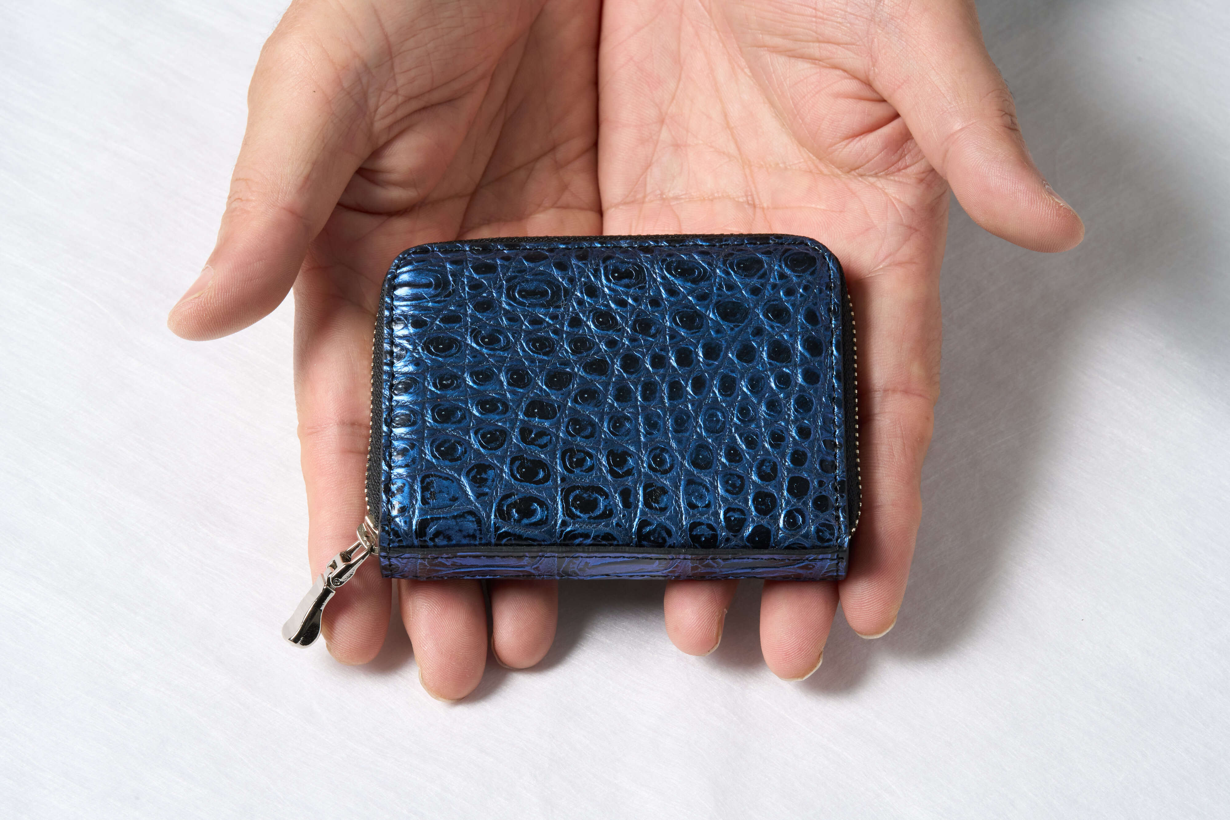 ラウンド小銭入れ