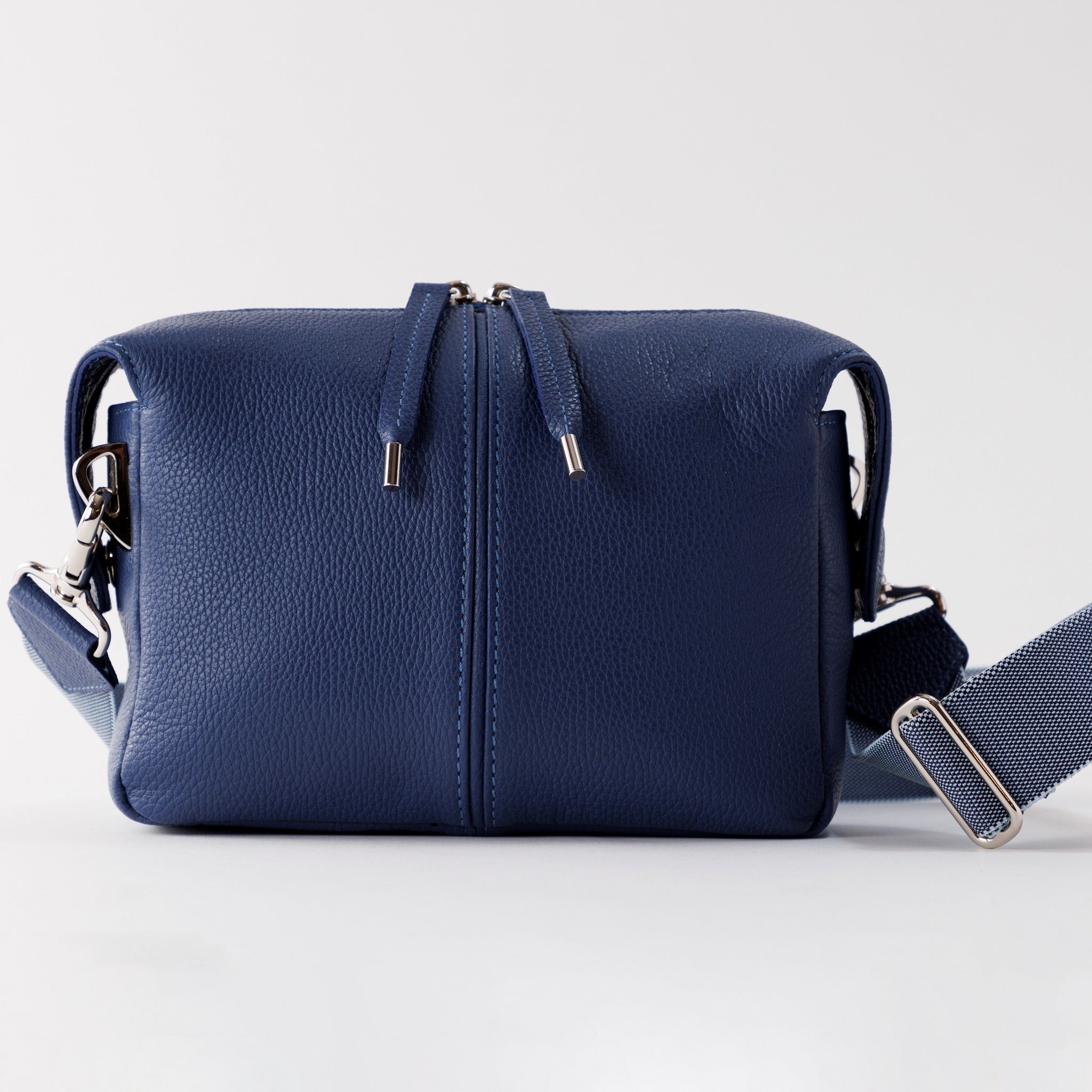 牛革シュリンク　コロンとかわいい　ポシェット【SOP003】