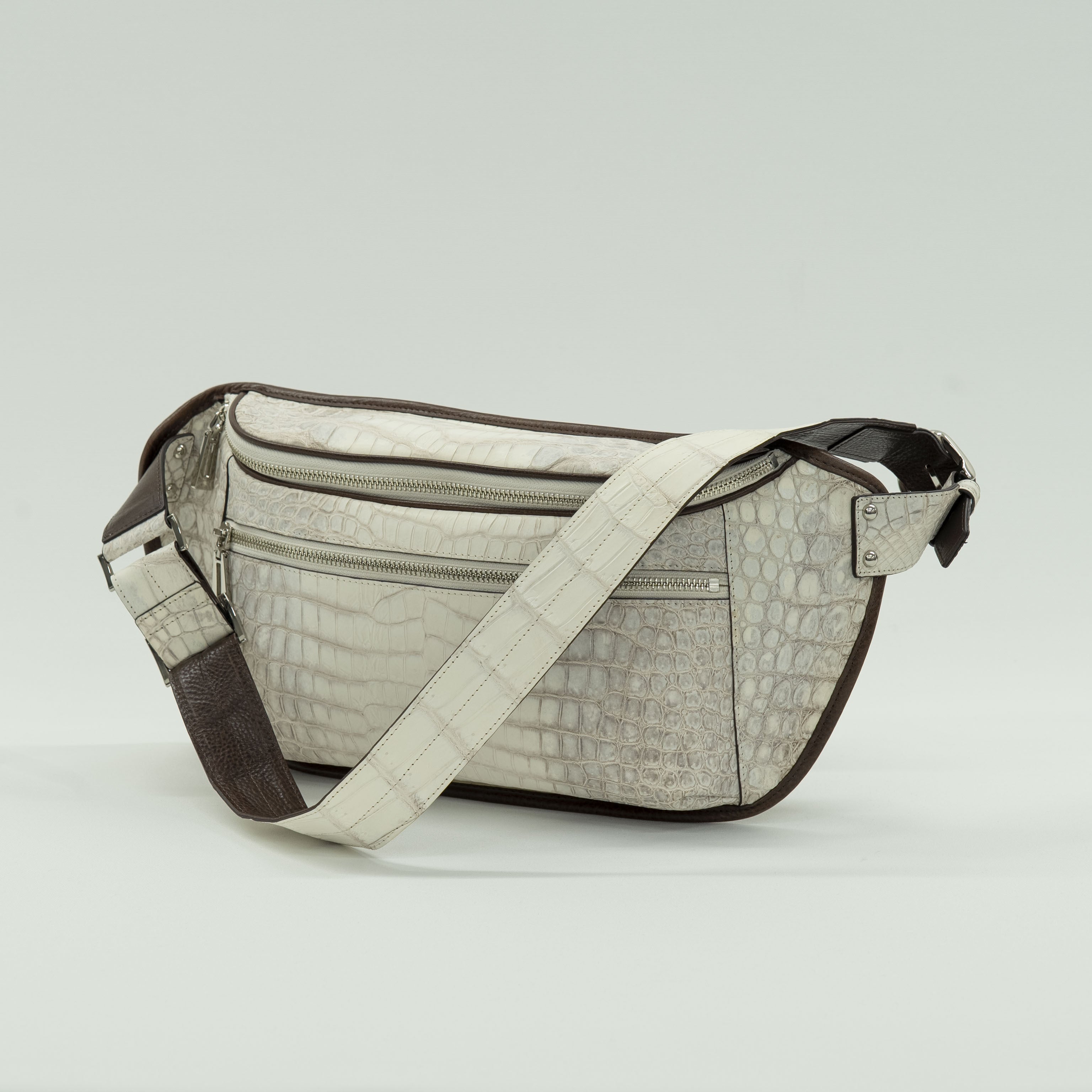 ウエストバッグ